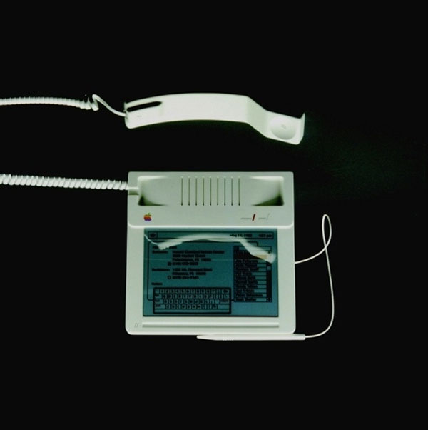 1983-phone-concept-designed-for-Apple-Computers-1