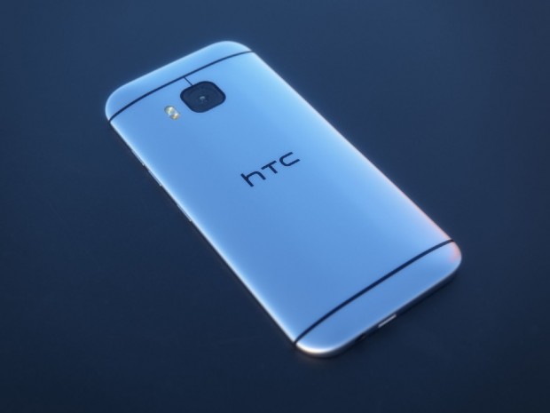 HTC-One-M9-2015-Hajek-06