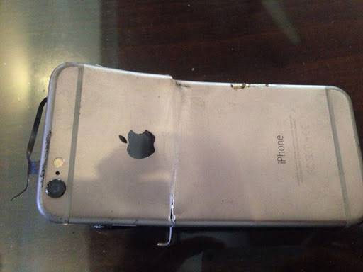 Apple-iPhone-6-explodes-1