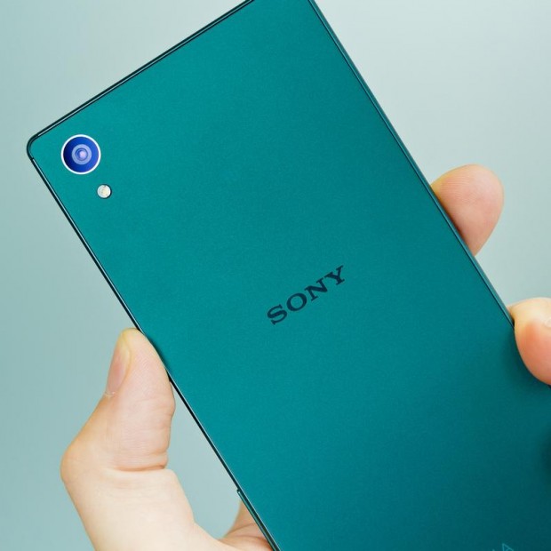 Sony_Xperia_Z5_review_04_thumb800