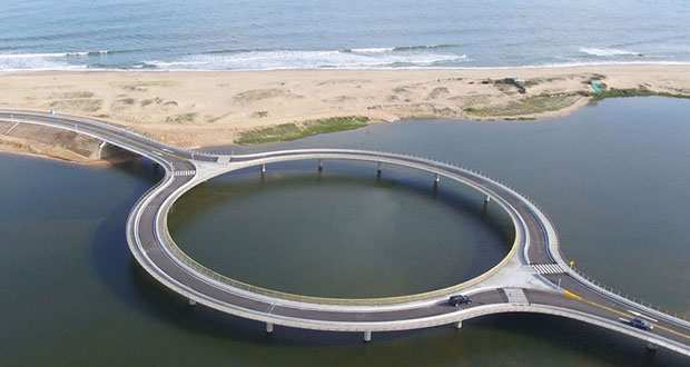 circular-bridge-uruguay-raf
