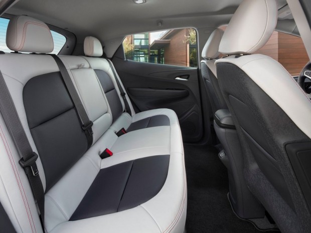 the-seats-are-very-thin-helping-the-car-to-feel-more-spacious-on-the-inside
