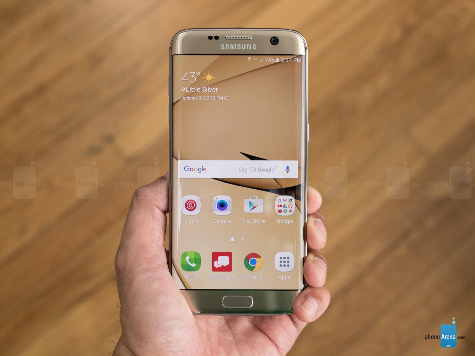 Samsung-Galaxy-S7-edge-Review-001