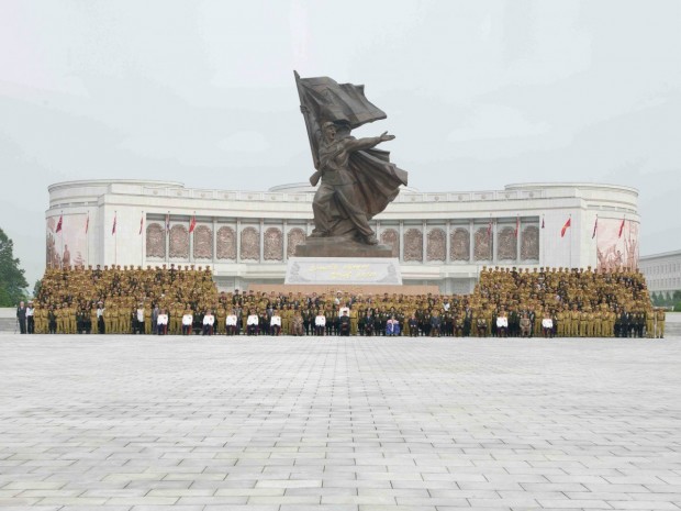 تصاویری جالب و عجیب از بناهای عظیم کره شمالی -Fatherland Liberation War Museum