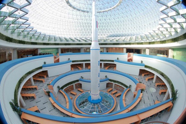 تصاویری جالب و عجیب از بناهای عظیم کره شمالی -Sci-Tech Complex