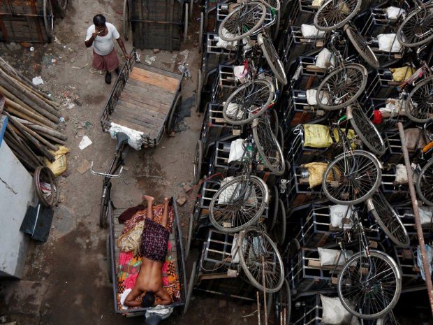 تصاویری دیدنی از شرایط سخت زندگی در شلوغ ترین شهرهای جهان
